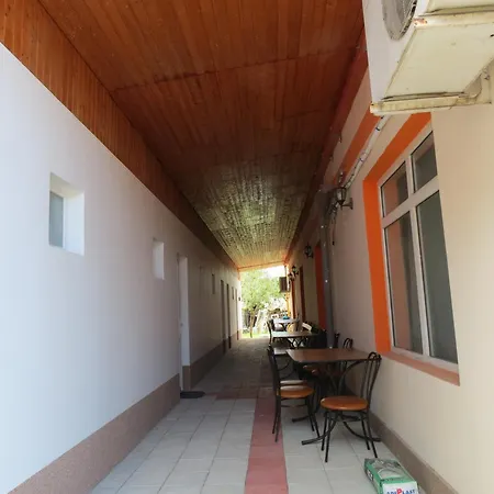 Pensiunea Cetina Guest house 2*