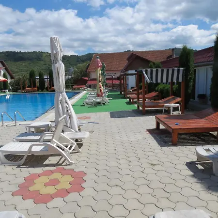 Guest house Pensiunea Cetina 2*